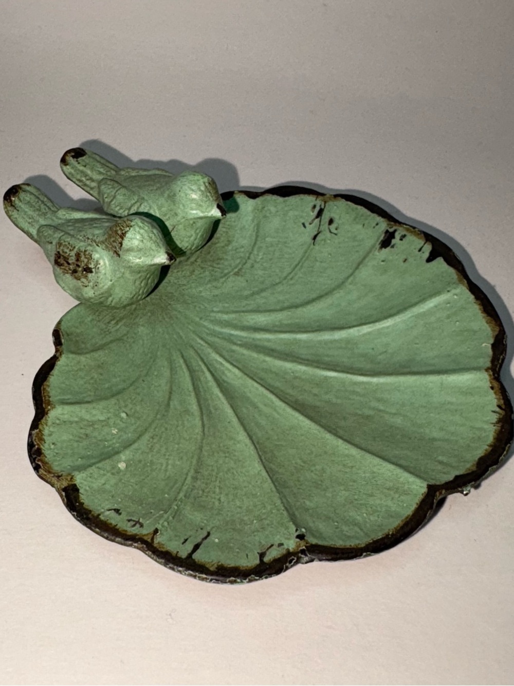 Trinket Dish tray Two Birds Green Leaf Metal Rustic 4.5”x3.5” Jewelry Holder